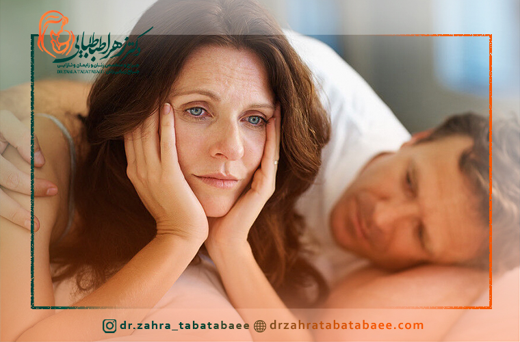 چه علائمی نشانه خشکی واژن در یائسگی هستند؟